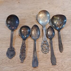 Vintage Silver Plated Spoon Set